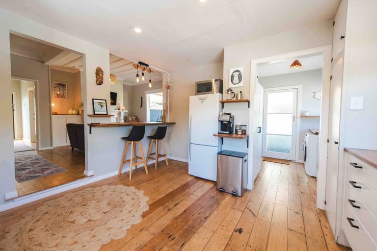 Photo of property in 46 Frankley Road, Westown, New Plymouth, 4310