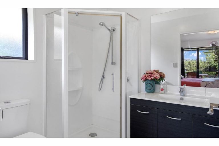 Photo of property in 44 Acacia Avenue, Rangiora, 7400