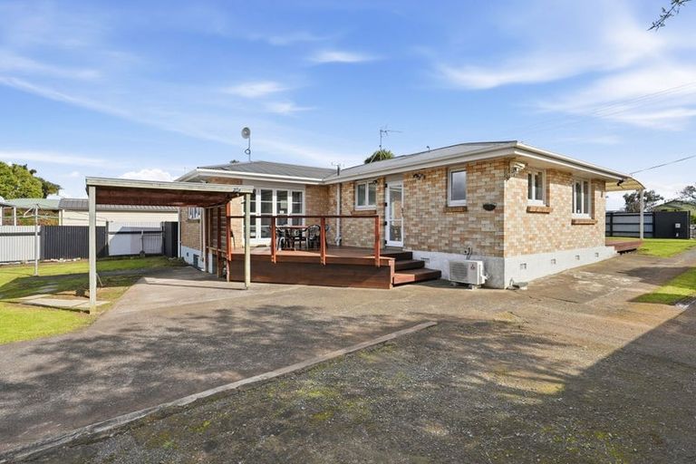Photo of property in 11 Glenbrook Road, Karaka, Papakura, 2580