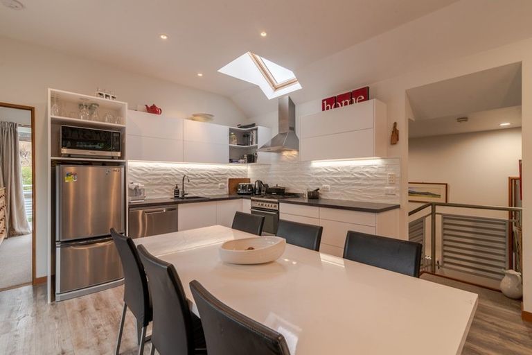 Photo of property in 60 Rue Balguerie, Akaroa, 7520