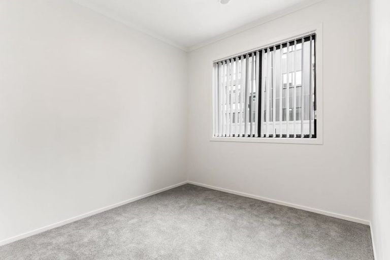 Photo of property in 8/130 Stancombe Road, Flat Bush, Auckland, 2016