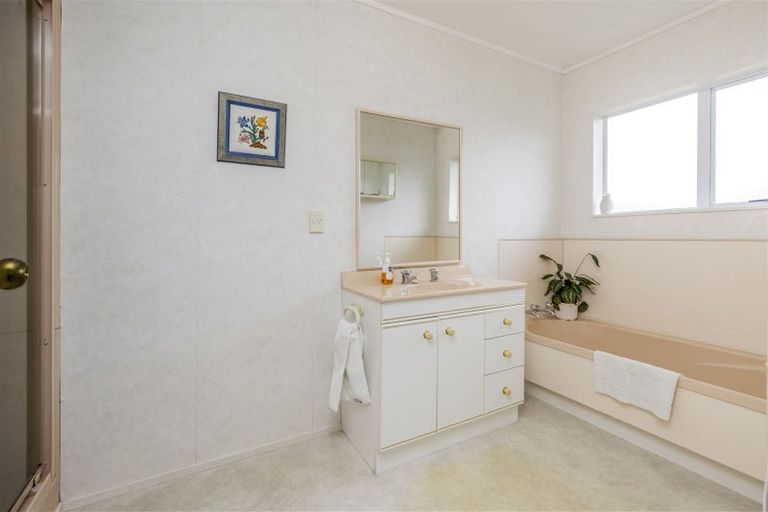 Photo of property in 63b East Street, Papakura, 2110