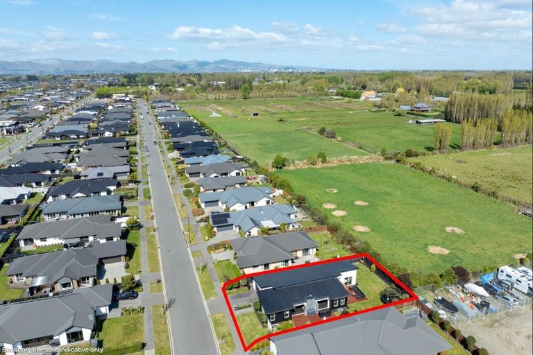 Photo of property in 115 Metehau Street, Marshland, Christchurch, 8083