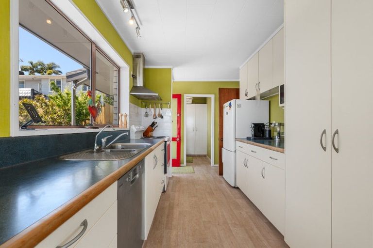 Photo of property in 15a Seymour Place, Bellevue, Tauranga, 3110