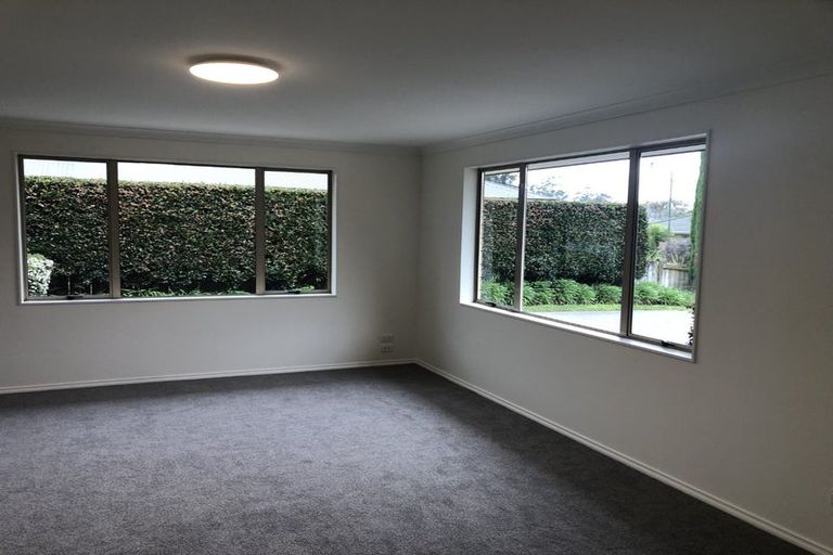 Photo of property in 8 Chesterton Drive, Leamington, Cambridge, 3432