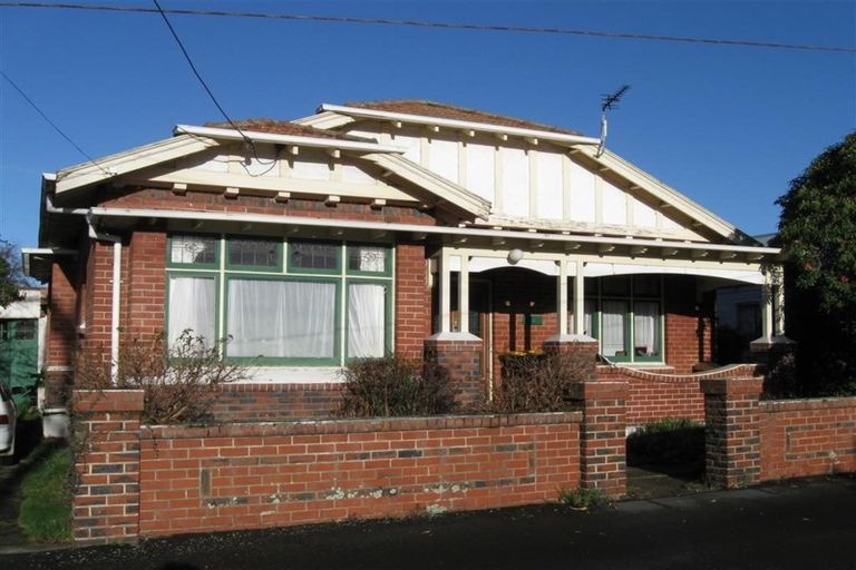 Photo of property in 51 Howe Street, North Dunedin, Dunedin, 9016