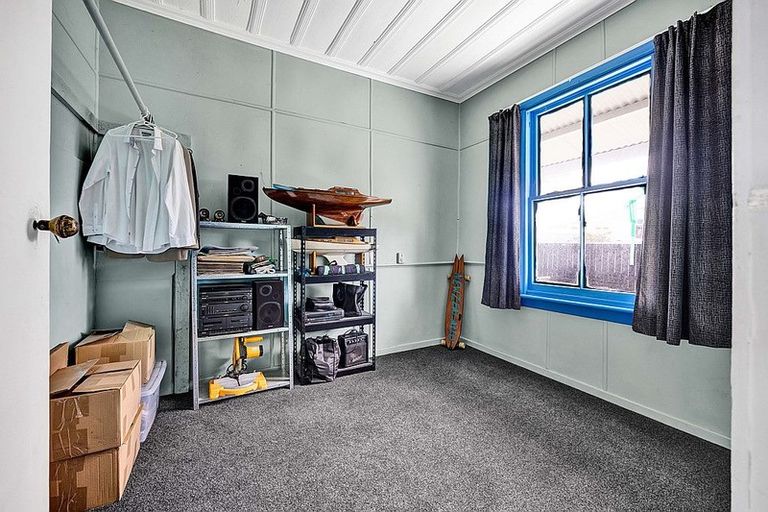 Photo of property in 10 Lincoln Street, Patea, 4520