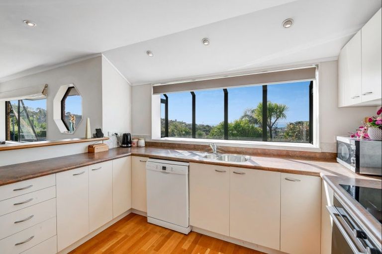 Photo of property in 99 Waldorf Crescent, Orewa, 0931