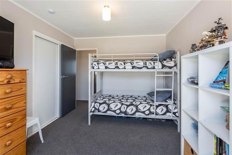 Photo of property in 1 Azimuth Place, Whitby, Porirua, 5024