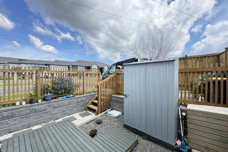 Photo of property in 2 Freshland Drive, Flat Bush, Auckland, 2019