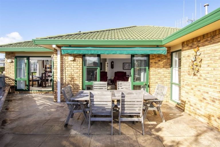 Photo of property in 6 Whakaruru Place, Matua, Tauranga, 3110