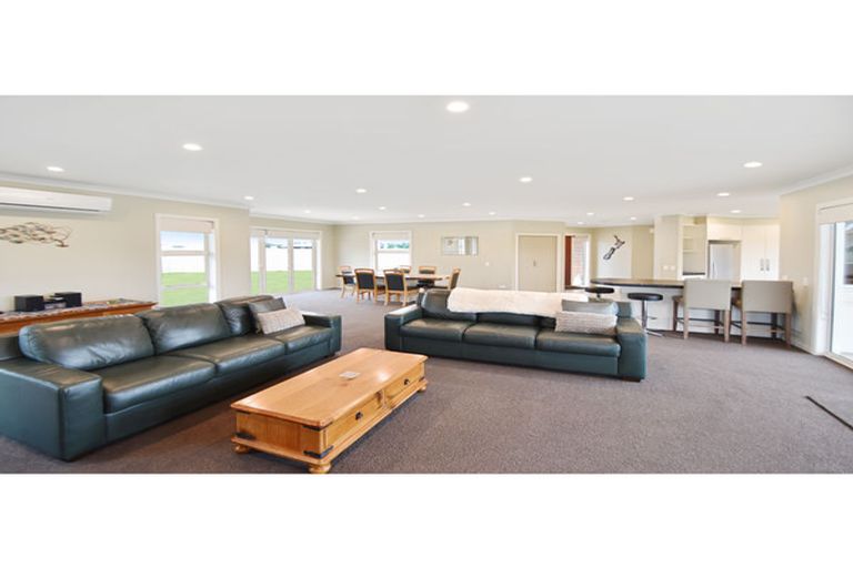 Photo of property in 14 Lakeland Avenue, Twizel, 7901