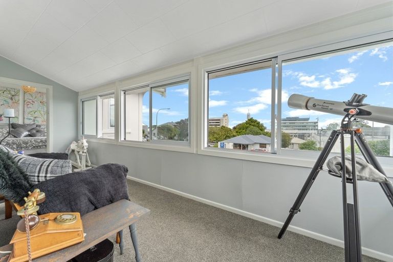 Photo of property in 55 Vivian Street, New Plymouth, 4310