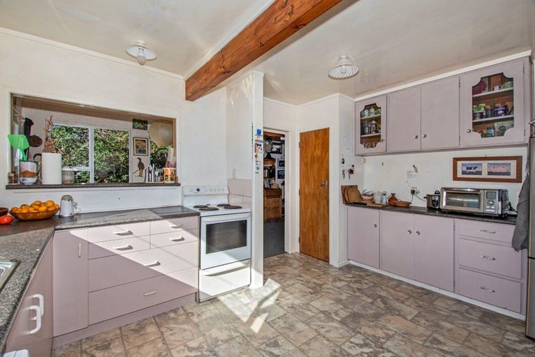 Photo of property in 9 Sands Road, Glenbervie, 0173