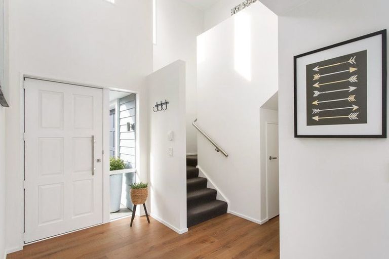 Photo of property in 12 Nightingale Place, Papanui, Christchurch, 8053