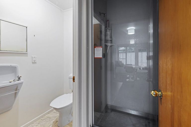 Photo of property in 87a Seatoun Heights Road, Seatoun, Wellington, 6022