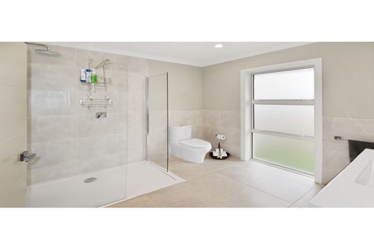 Photo of property in 14 Lakeland Avenue, Twizel, 7901