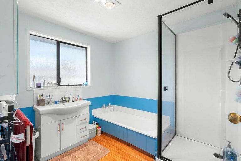 Photo of property in 2/41 Picton Avenue, Riccarton, Christchurch, 8011