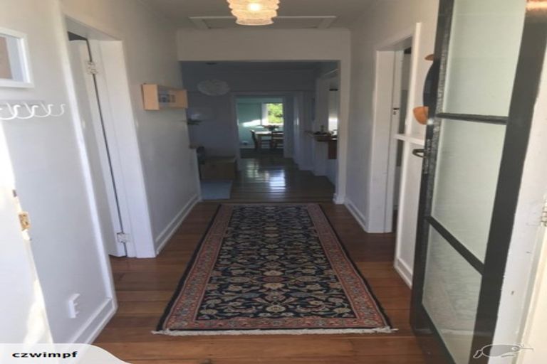 Photo of property in 28 Pitt Street, Wadestown, Wellington, 6012