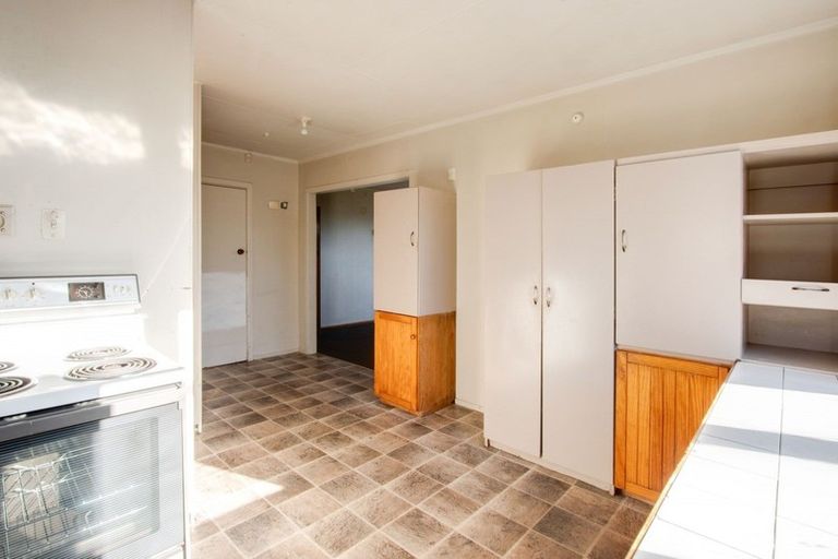 Photo of property in 44 Bright Crescent, Maraenui, Napier, 4110