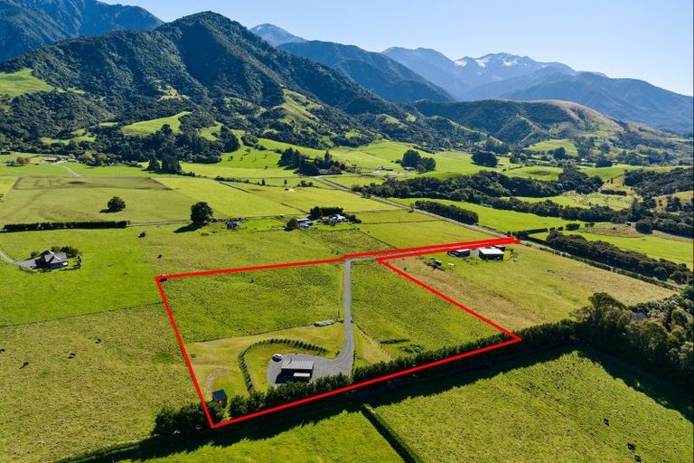 Photo of property in 235a Bay Paddock Road, Hapuku, Kaikoura, 7371
