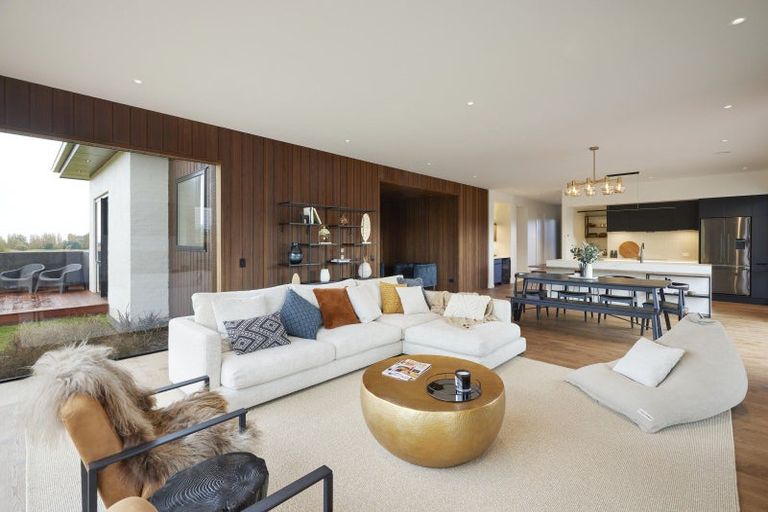 Photo of property in 14 The Fairways, Kinloch, Taupo, 3377