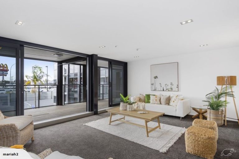 Photo of property in 2-06/424 Maunganui Road, Mount Maunganui, 3116