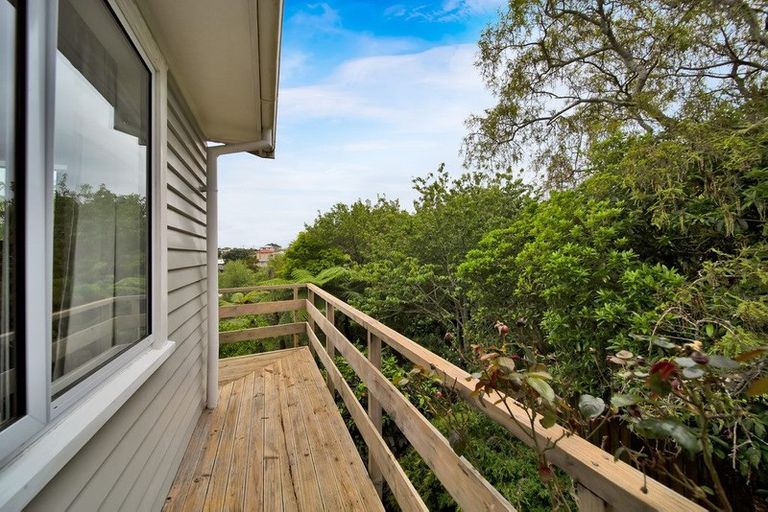 Photo of property in 162 Seaview Road, Westown, New Plymouth, 4310