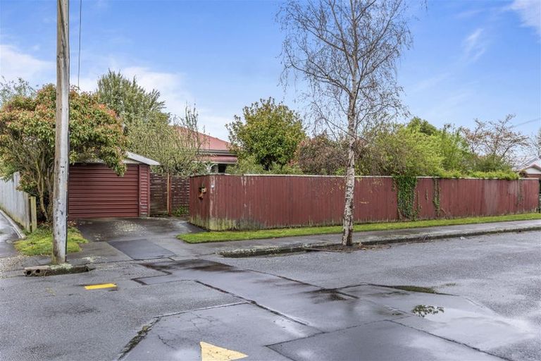 Photo of property in 203 Matsons Avenue, Papanui, Christchurch, 8053