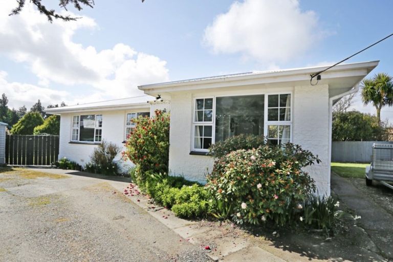 Photo of property in 98 Dipton Street, Kingswell, Invercargill, 9812
