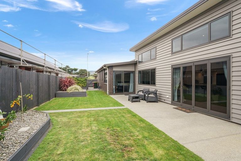 Photo of property in 97 The Drive, Paraparaumu Beach, Paraparaumu, 5032