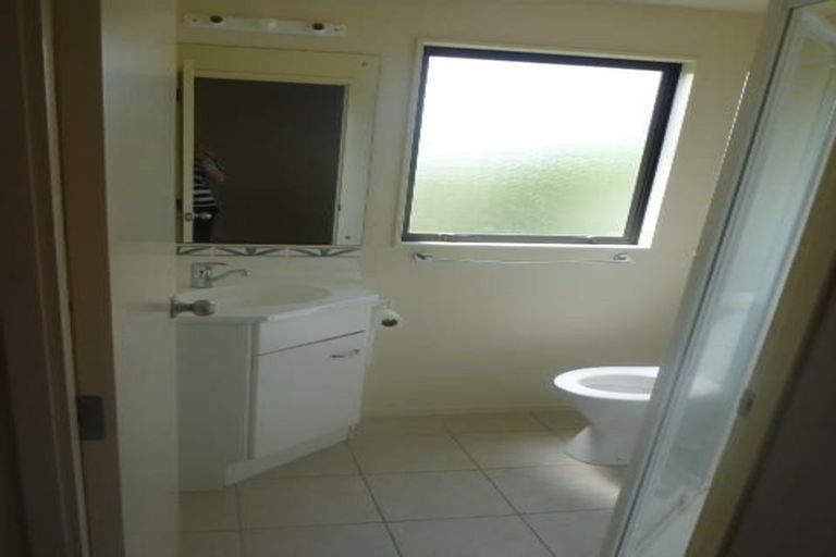 Photo of property in 128 Dominion Road, Papakura, 2110