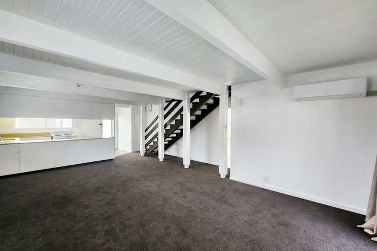 Photo of property in 3/129 Canon Street, Edgeware, Christchurch, 8013