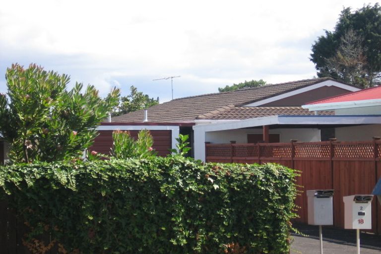 Photo of property in 3/18 Koromiko Street, New Lynn, Auckland, 0600