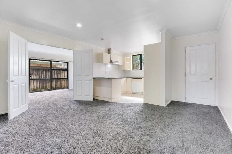 Photo of property in 5 Les Marston Place, Pukekohe, 2120