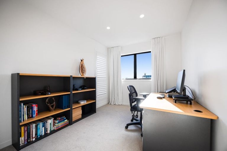 Photo of property in 39d Kowhai Road, Mairangi Bay, Auckland, 0630