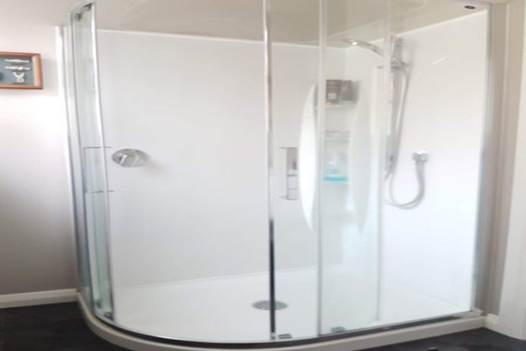 Photo of property in 22 Mcparland Street, Ebdentown, Upper Hutt, 5018