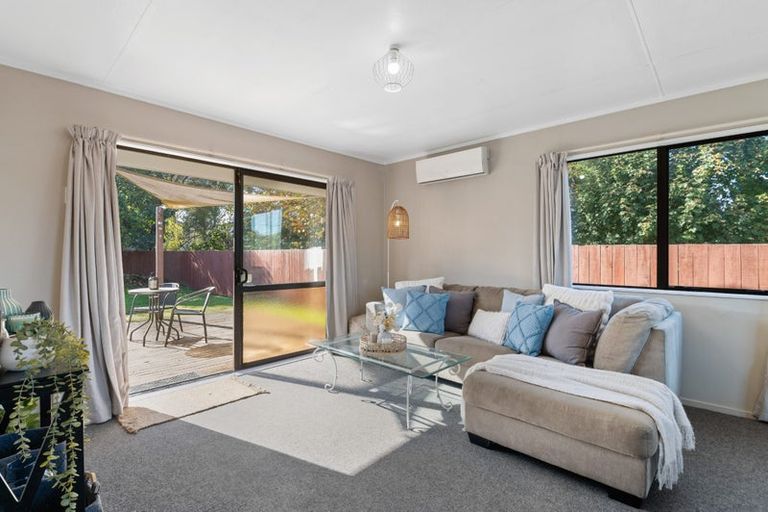 Photo of property in 9b Mount View Drive, Mangakakahi, Rotorua, 3015