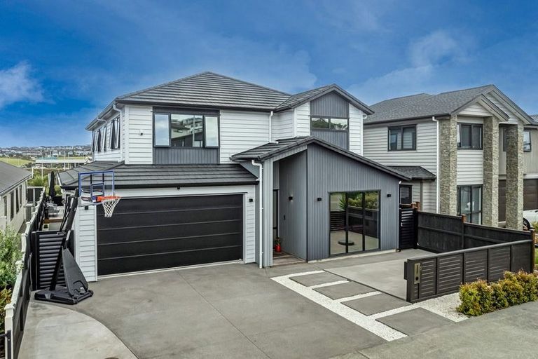 Photo of property in 5 Keel Street, Long Bay, Auckland, 0630