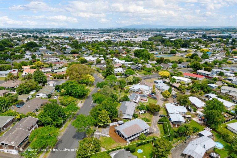 Photo of property in 38 Pohutukawa Drive, Pukete, Hamilton, 3200