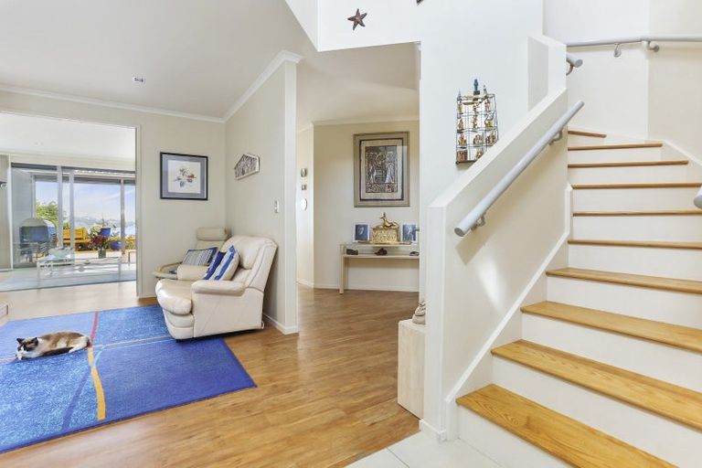 Photo of property in 72 Ardern Avenue, Stanmore Bay, Whangaparaoa, 0932