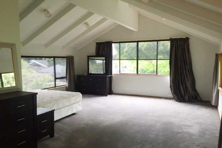 Photo of property in 36 Balrudry Street, Avonhead, Christchurch, 8042