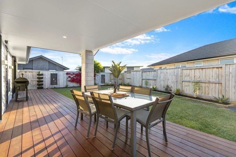 Photo of property in 53 Kahuparere Crescent, Pyes Pa, Tauranga, 3112