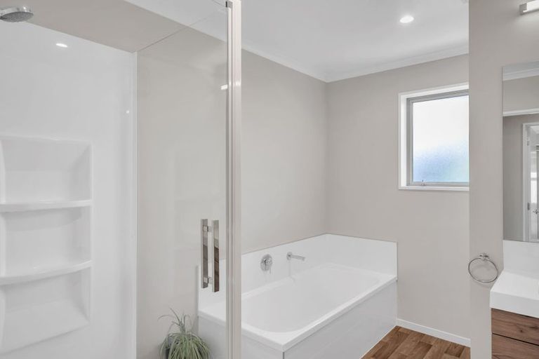 Photo of property in 41 Tara Crescent, Woodend, 7610