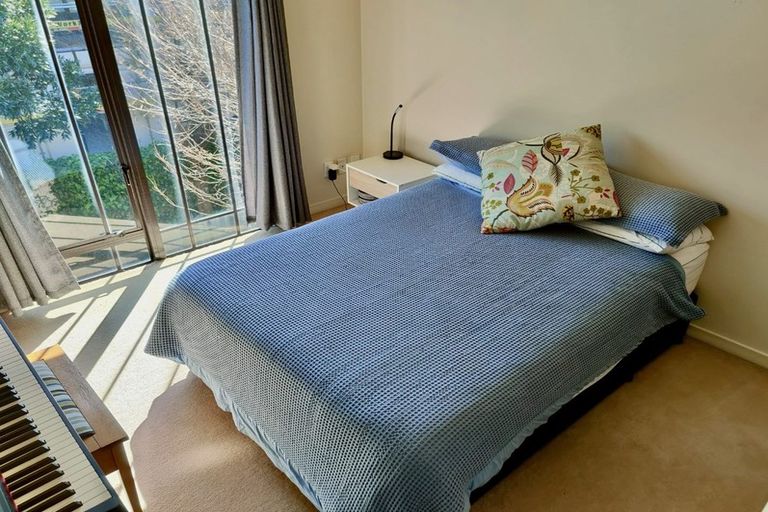 Photo of property in Mendosa Terraces Apartments, 29/9 Ebor Street, Te Aro, Wellington, 6011