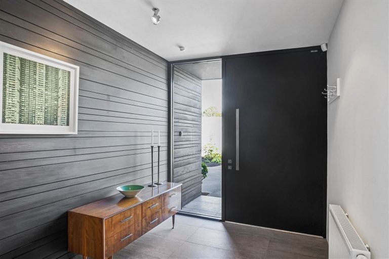 Photo of property in 24a Jacksons Road, Merivale, Christchurch, 8014