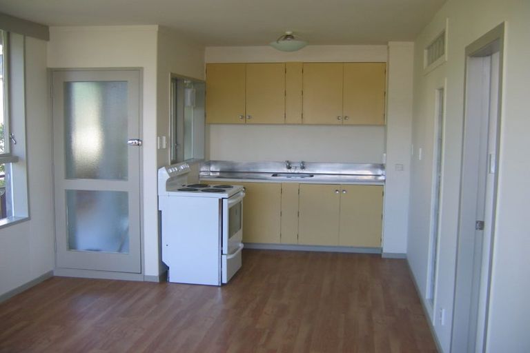 Photo of property in 6/4 Kenwyn Terrace, Newtown, Wellington, 6021