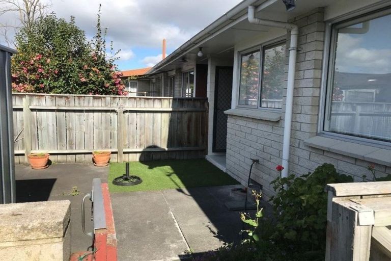 Photo of property in 301-303 Nelson Street North, Hastings, 4122