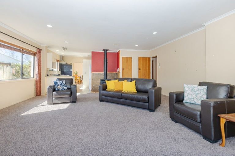 Photo of property in 37 Ross Street, Pirongia, 3802