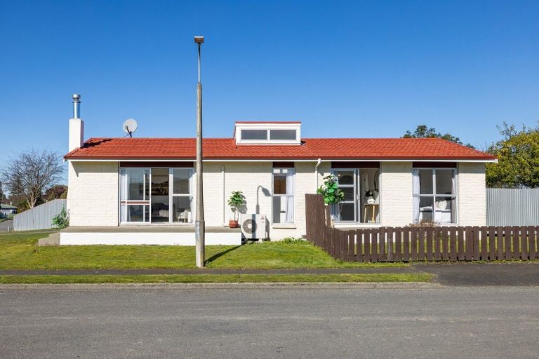 Photo of property in 2 Leeds Place, Solway, Masterton, 5810